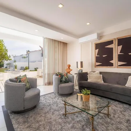 Casa Do Gil, Vale Do Lobo And Golf *